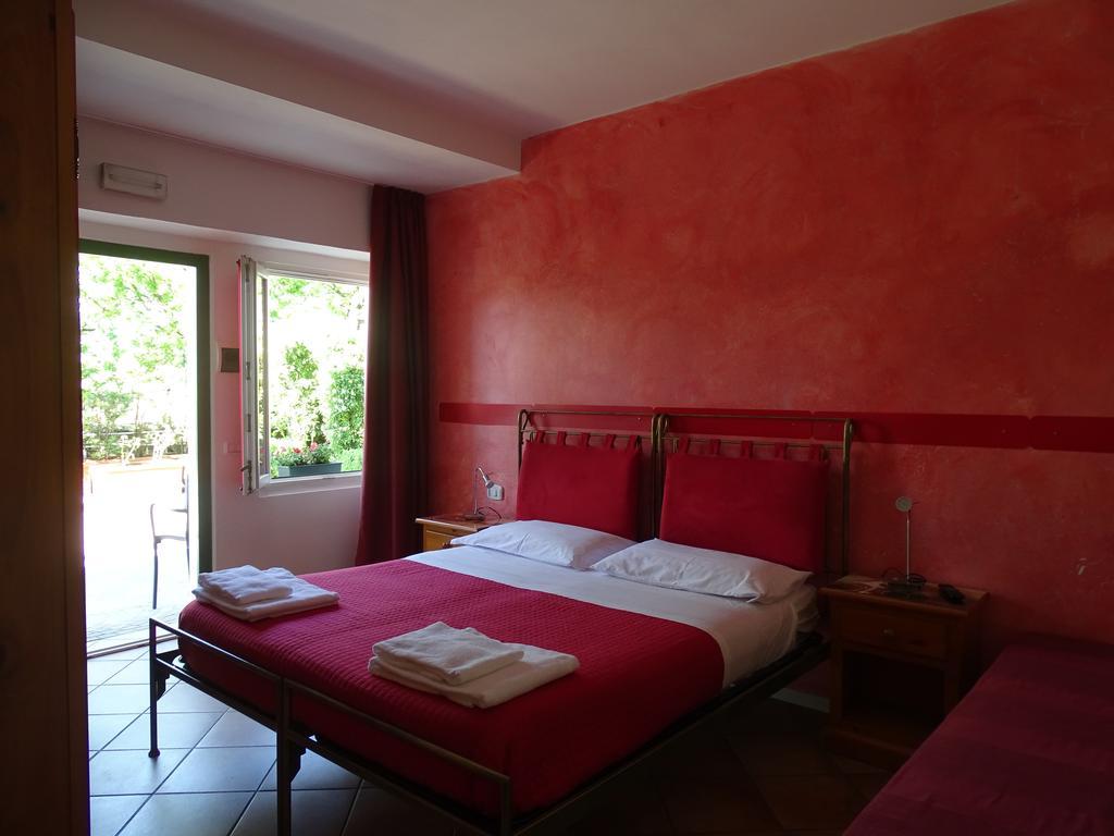 Casa Del Noce Hotell Rovereto  Exteriör bild